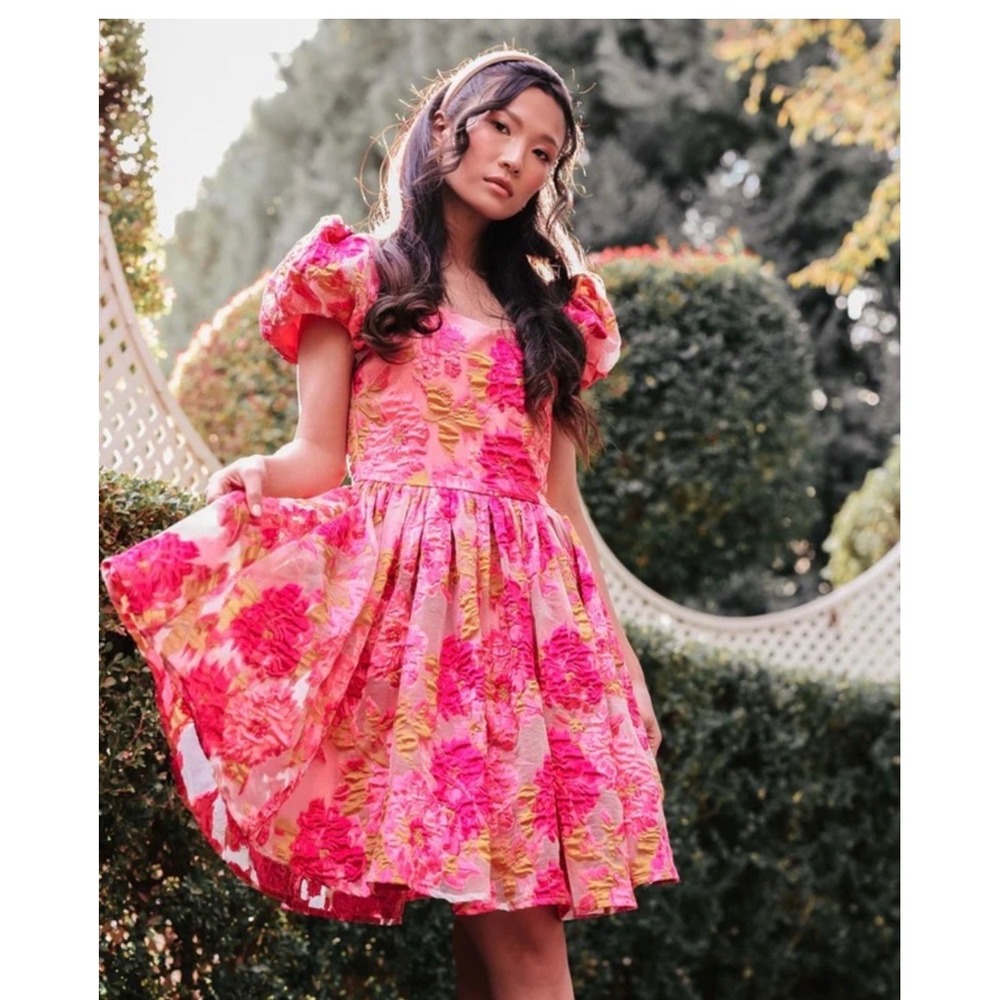 JessaKae Amara Dress Pink Floral Jacquard Puff Sleeve Mini Sweetheart Neckline M
